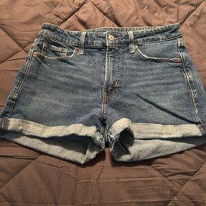 Classic Old Navy O.G. High Rise Blue Denim Roll-Cuff Women's Shorts